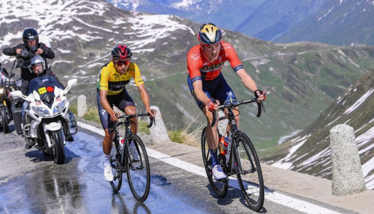 Egan-Bernal-Rohan-Dennis-VueltaSuiza19-E9-1024×640