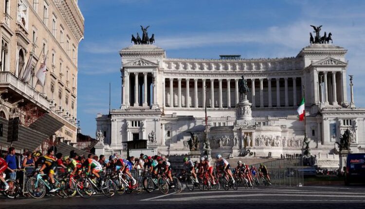 REUTERS/Alessandro Garofalo/File Photo