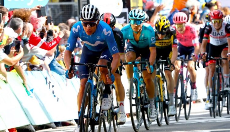 Miguel-Angel-Lopez-en-meta-de-la-segunda-etapa-del-Tour-de-Francia-2021